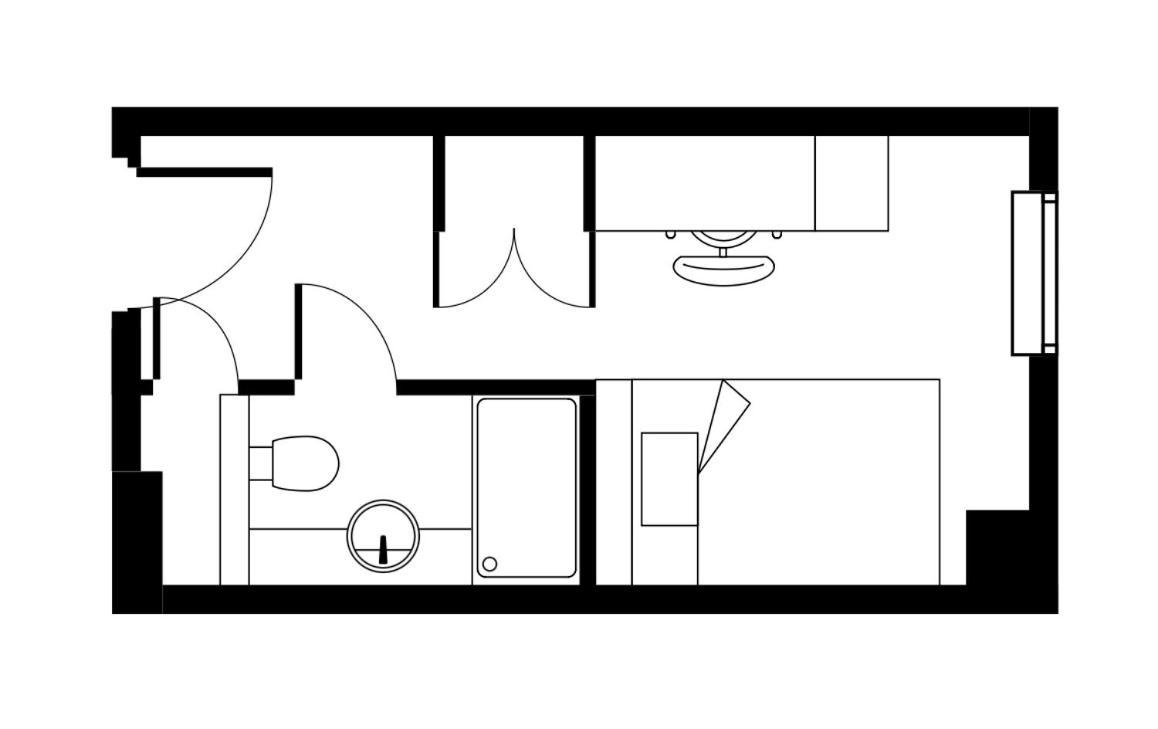 Canvas The Malthouse Albergue *